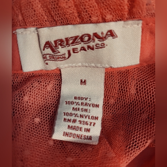 Arizona Jeans Sleeveless Blouse - Picture 4 of 4